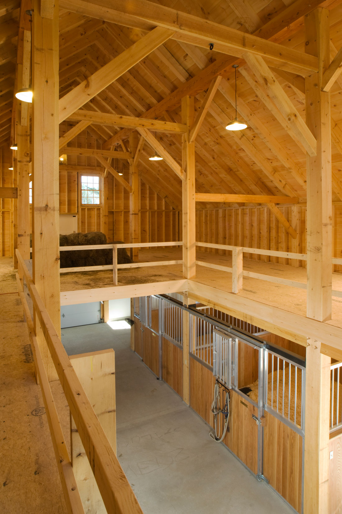 Houses and Barns | Cumberland horse barn